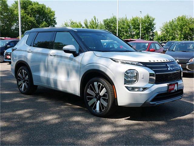 new 2025 Mitsubishi Outlander car, priced at $44,549