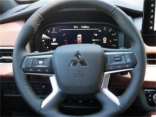 new 2025 Mitsubishi Outlander car, priced at $44,549