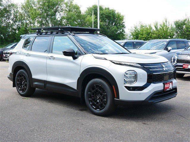 new 2025 Mitsubishi Outlander car, priced at $41,664
