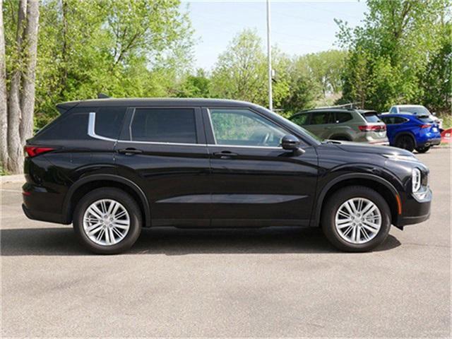 used 2024 Mitsubishi Outlander car, priced at $29,470