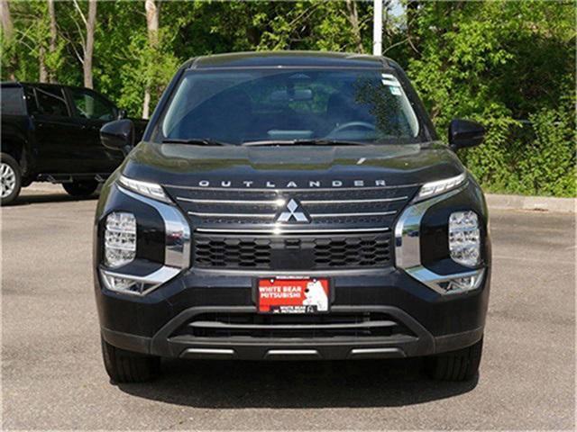 used 2024 Mitsubishi Outlander car, priced at $28,290