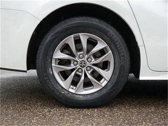 used 2022 Toyota Sienna car, priced at $42,296