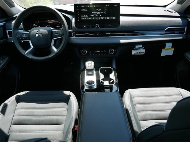 new 2025 Mitsubishi Outlander car, priced at $37,134