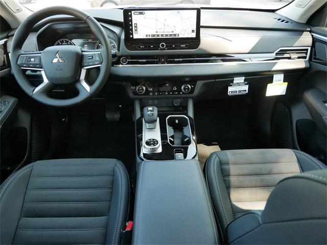 new 2025 Mitsubishi Outlander car, priced at $35,349