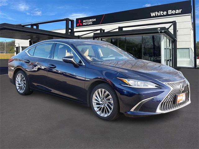 used 2019 Lexus ES 350 car, priced at $27,299