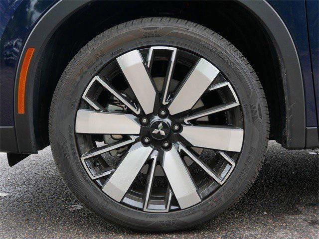 used 2025 Mitsubishi Outlander car, priced at $30,990
