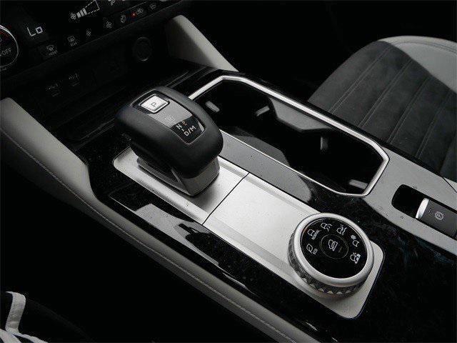 used 2025 Mitsubishi Outlander car, priced at $30,990