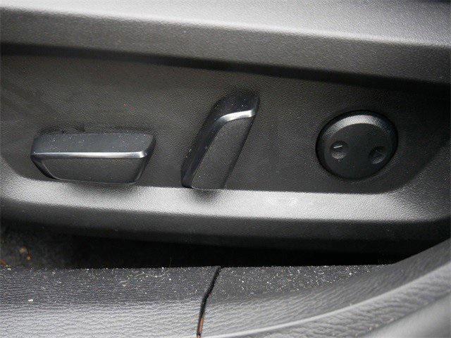 used 2025 Mitsubishi Outlander car, priced at $30,990