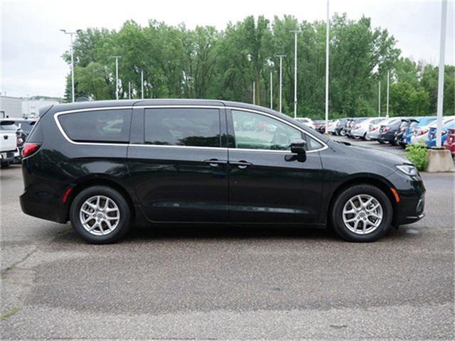 used 2023 Chrysler Pacifica car, priced at $23,696
