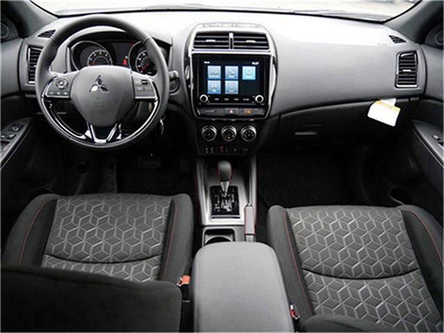 new 2024 Mitsubishi Outlander Sport car, priced at $29,425