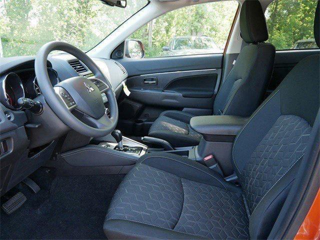 new 2025 Mitsubishi Outlander Sport car, priced at $27,584