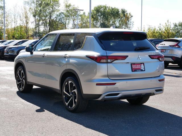 used 2024 Mitsubishi Outlander car, priced at $29,596