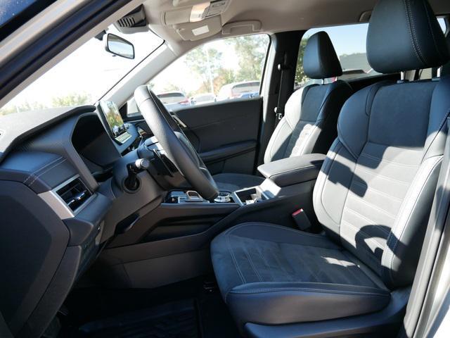 used 2024 Mitsubishi Outlander car, priced at $29,596