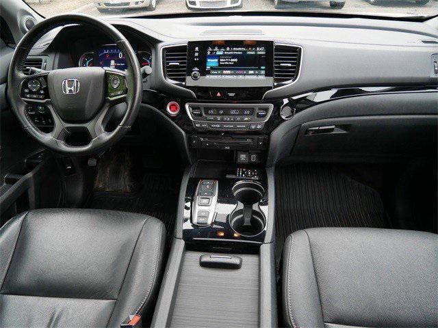 used 2020 Honda Pilot car, priced at $27,996