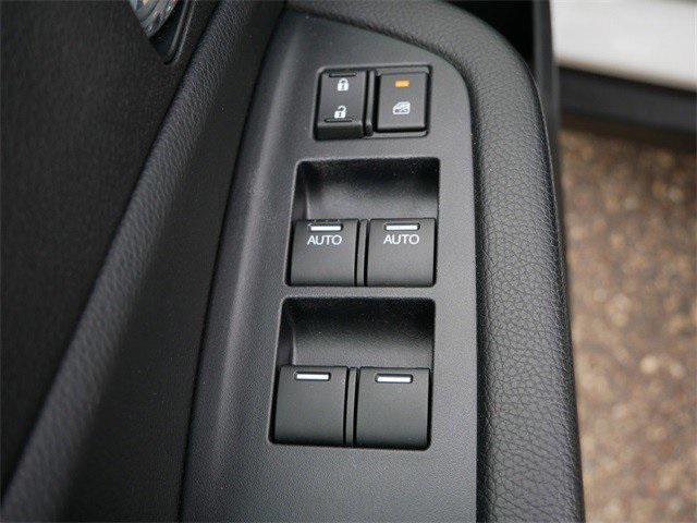 used 2020 Honda Pilot car, priced at $27,996
