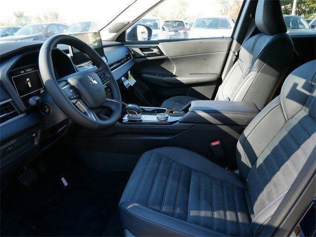 new 2025 Mitsubishi Outlander car, priced at $37,119
