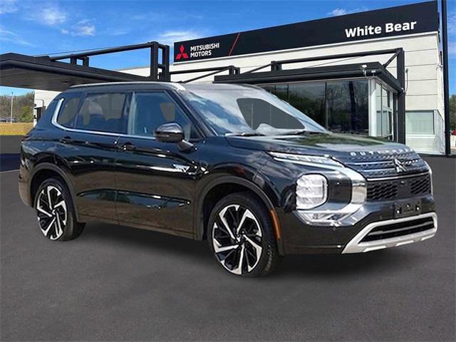 used 2023 Mitsubishi Outlander PHEV car, priced at $29,490
