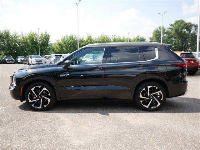 used 2023 Mitsubishi Outlander PHEV car, priced at $32,080