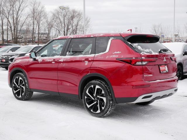 used 2024 Mitsubishi Outlander car, priced at $30,490