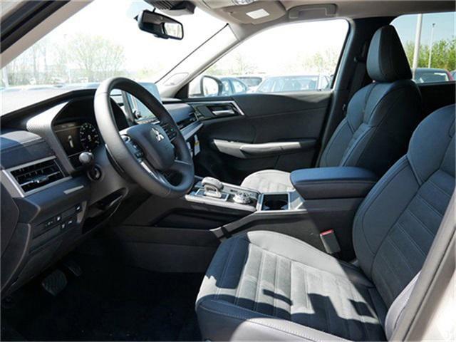 new 2025 Mitsubishi Outlander PHEV car, priced at $43,859