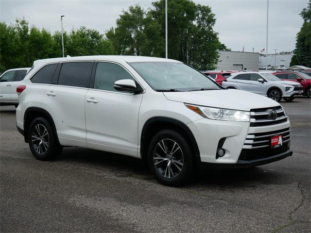used 2018 Toyota Highlander car, priced at $22,999