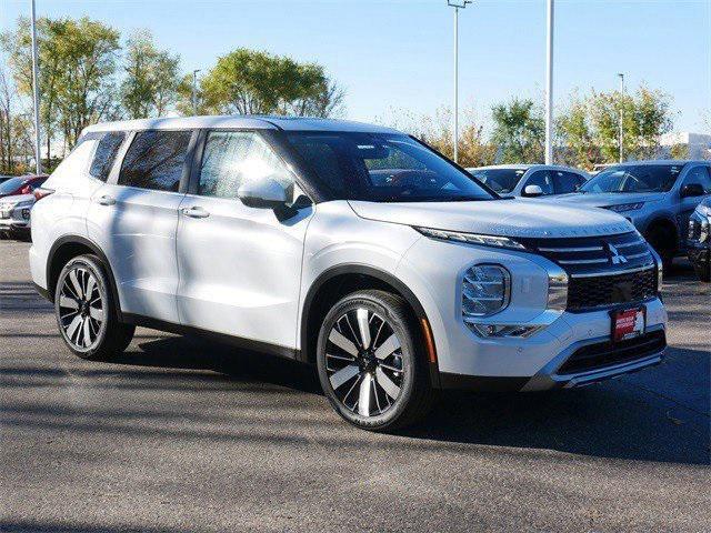 new 2025 Mitsubishi Outlander car, priced at $37,699