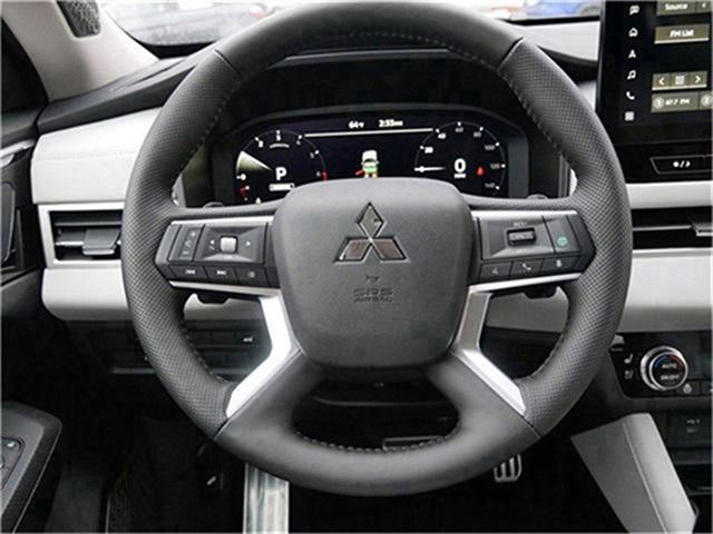 new 2025 Mitsubishi Outlander car, priced at $42,384