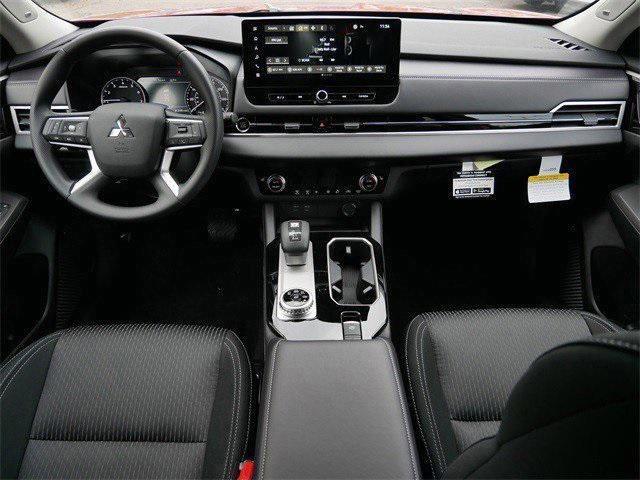 new 2025 Mitsubishi Outlander car, priced at $31,904