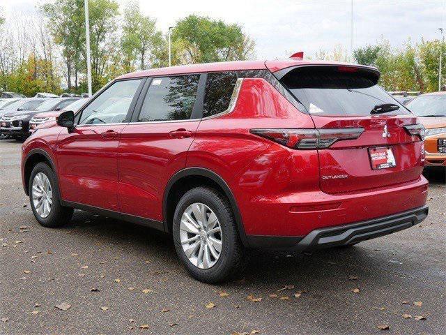 new 2025 Mitsubishi Outlander car, priced at $31,904
