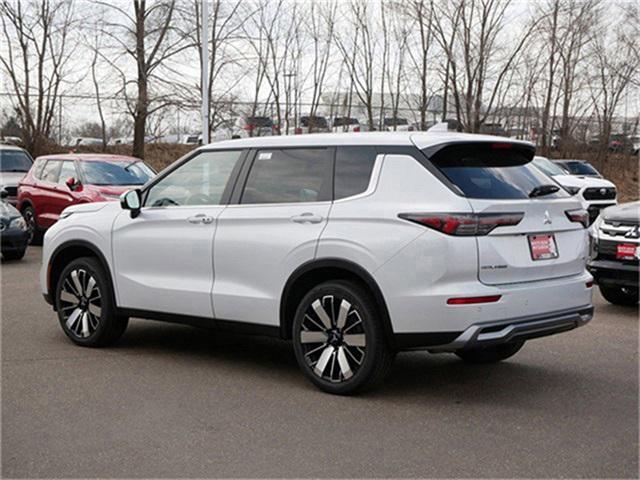 new 2025 Mitsubishi Outlander car, priced at $38,324