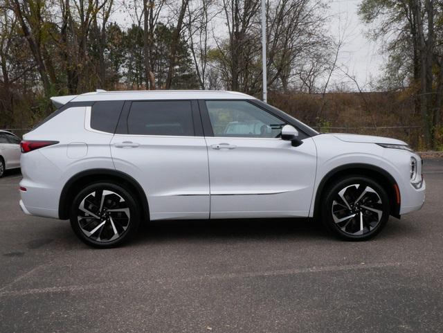 used 2022 Mitsubishi Outlander car, priced at $27,596