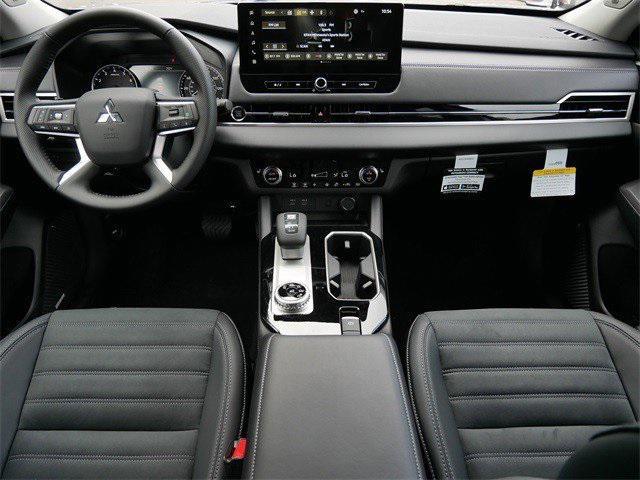 new 2025 Mitsubishi Outlander car, priced at $40,464