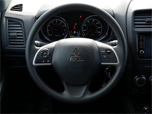 new 2024 Mitsubishi Outlander Sport car, priced at $25,164