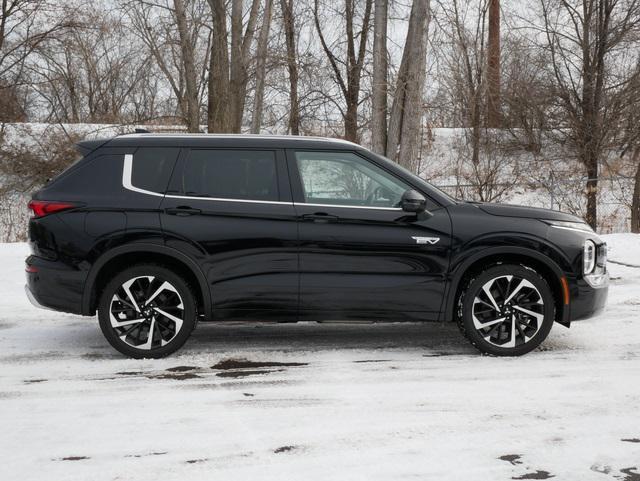 used 2023 Mitsubishi Outlander PHEV car, priced at $32,590