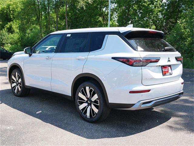 new 2025 Mitsubishi Outlander car, priced at $39,144