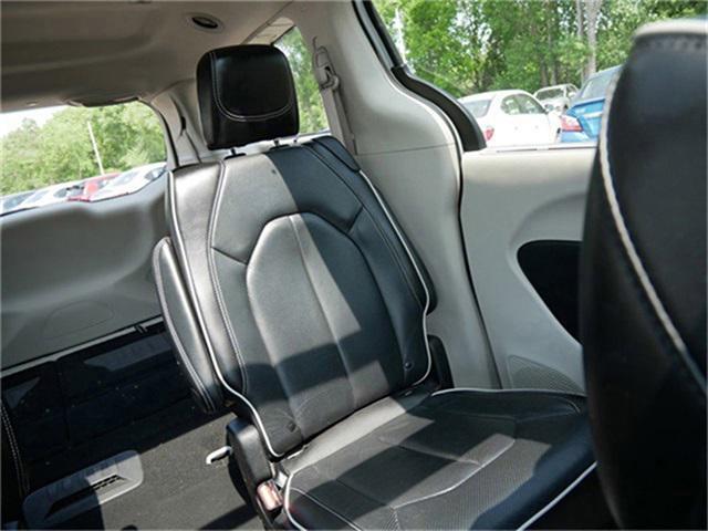 used 2023 Chrysler Pacifica car, priced at $28,796