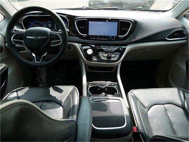 used 2023 Chrysler Pacifica car, priced at $28,286