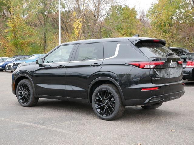 new 2024 Mitsubishi Outlander car, priced at $33,304