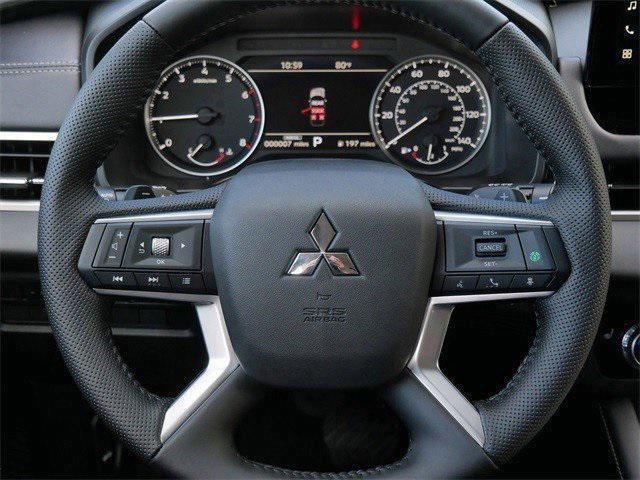 new 2025 Mitsubishi Outlander car, priced at $34,399