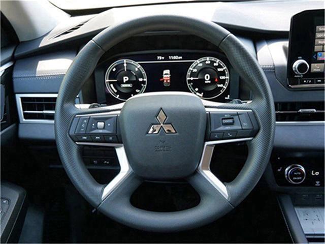 new 2025 Mitsubishi Outlander PHEV car, priced at $37,329