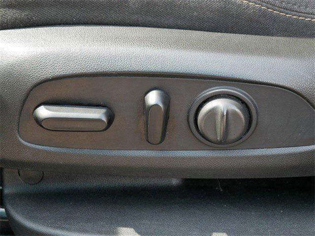used 2021 Chevrolet Equinox car, priced at $14,399