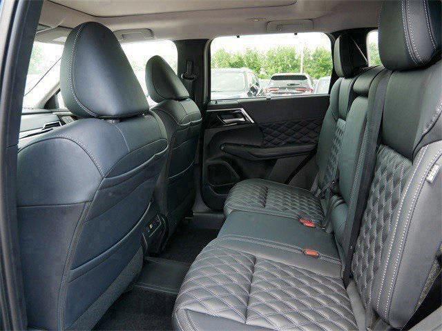 new 2025 Mitsubishi Outlander PHEV car, priced at $44,578