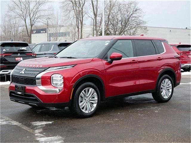 used 2024 Mitsubishi Outlander car, priced at $27,690