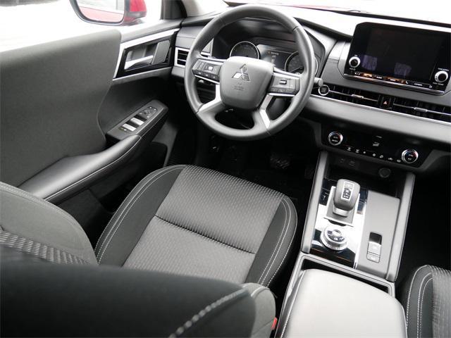 used 2024 Mitsubishi Outlander car, priced at $28,990