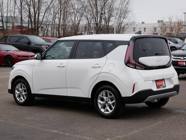 used 2025 Kia Soul car, priced at $20,296