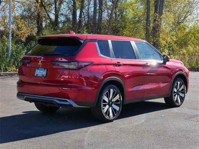 used 2025 Mitsubishi Outlander car, priced at $31,890