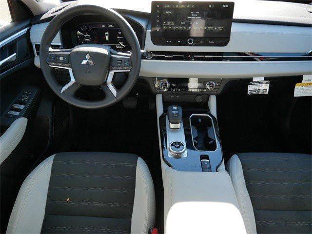 used 2025 Mitsubishi Outlander car, priced at $31,890