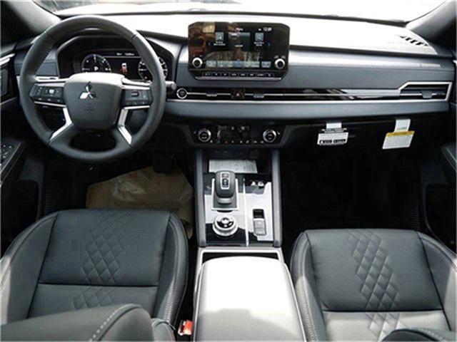 new 2025 Mitsubishi Outlander PHEV car, priced at $46,879