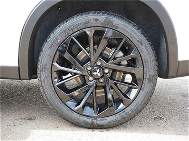 new 2025 Mitsubishi Outlander PHEV car, priced at $46,879