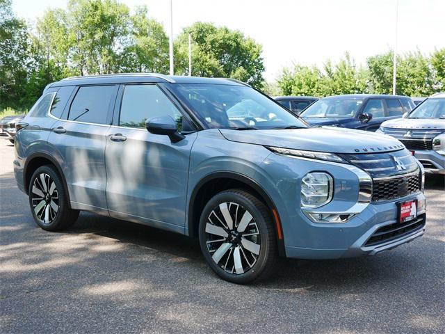 new 2025 Mitsubishi Outlander car, priced at $44,349